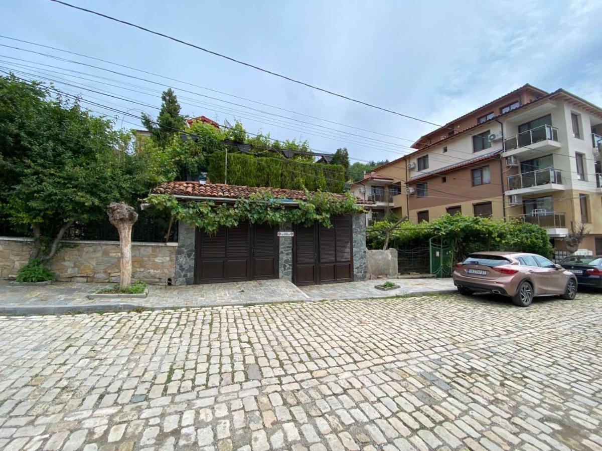 Coziness And Comfort In The Old Town Veliko Tárnovo Exterior foto